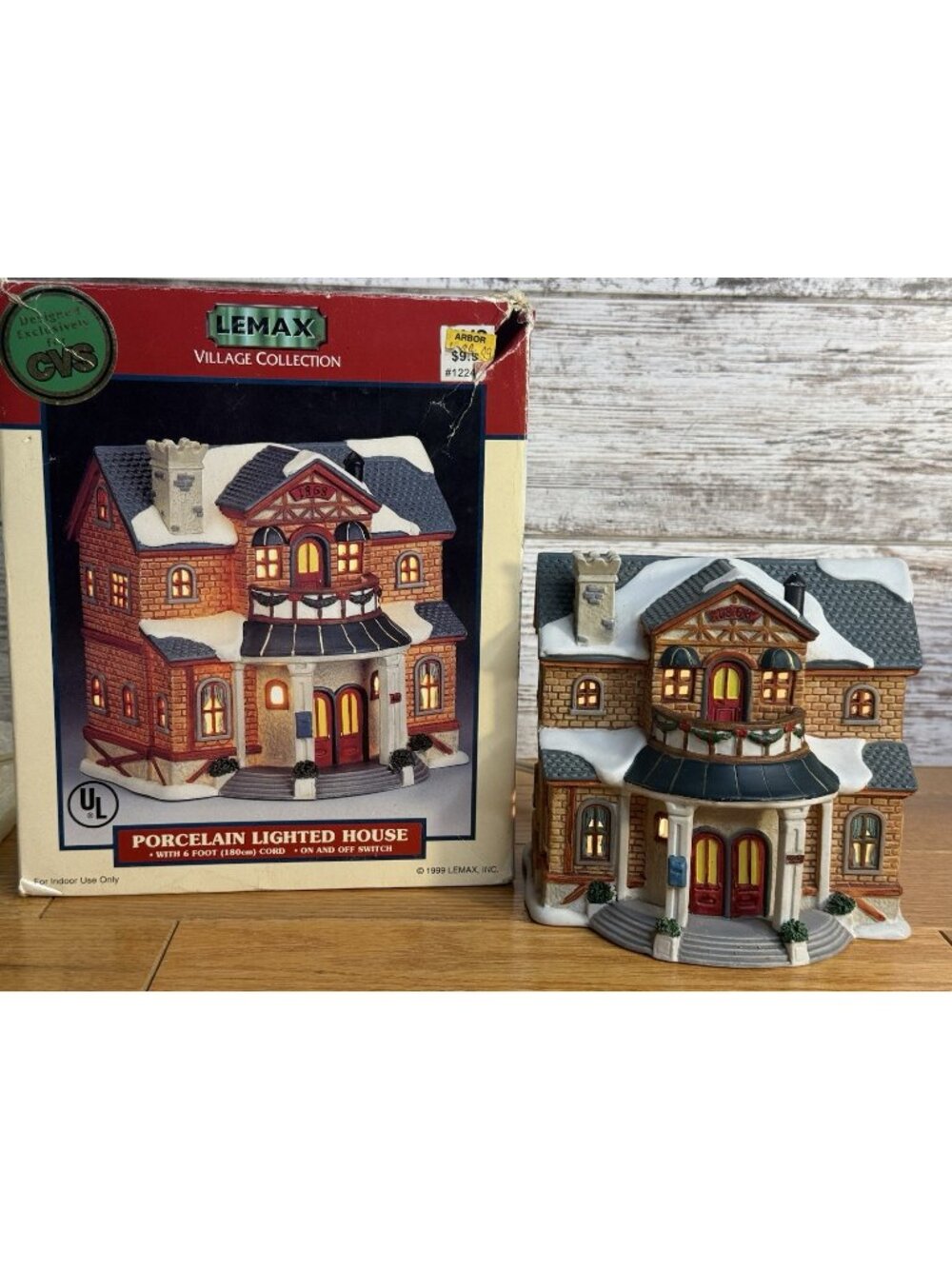 Lemax Village Collection Porcelain Lighted House 1999 Vintage 95414